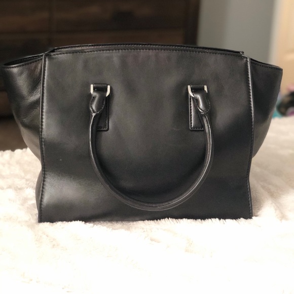 Michael Kors Studded hand bag - Picture 2 of 4